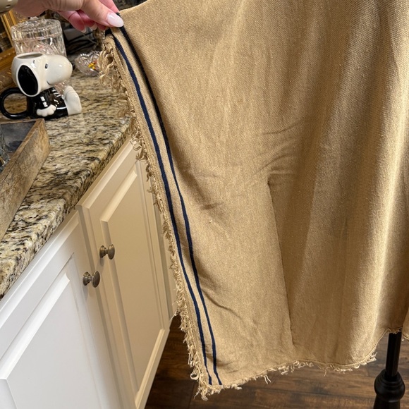 Zara Brown Knit Poncho size ML - Picture 4 of 5